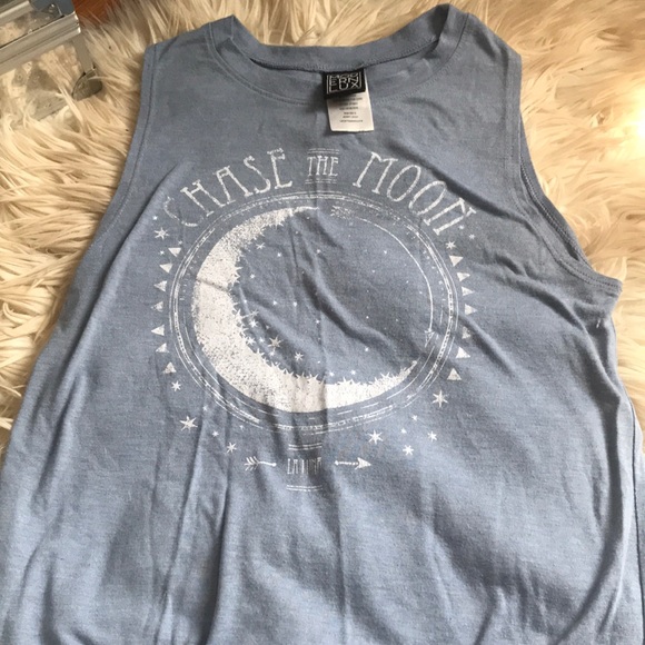 Tops - Moon cutoff 🌙